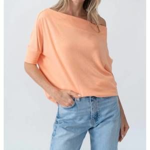 NEW SIX/FIFTY short sleeve anywhere top in cantaloupe